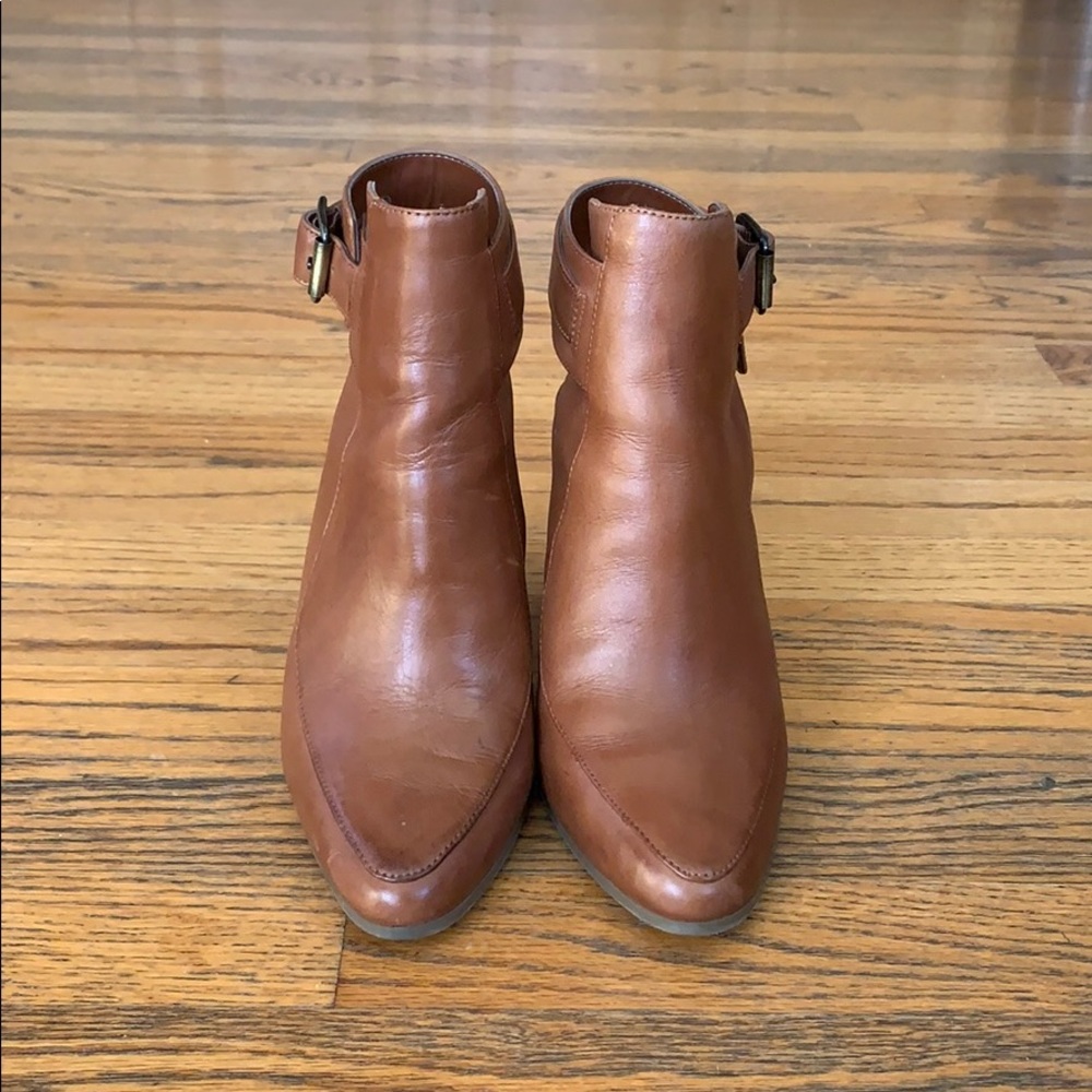 Aerosoles Heel Rest “Square Up” Booties